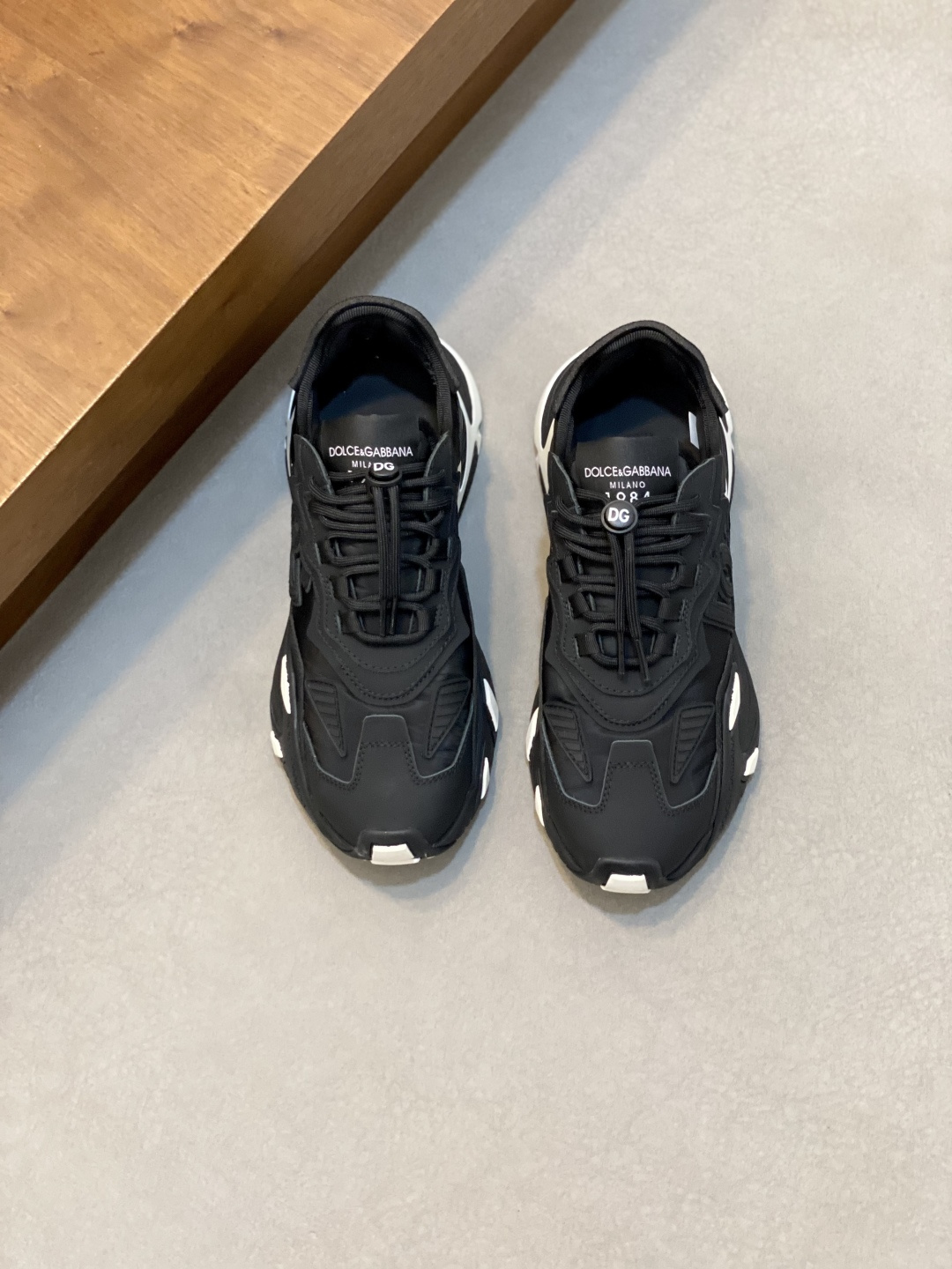 olce & Gabbana shoe